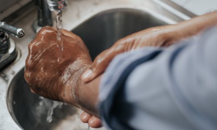 Hand Washing: Expert Advice for People With Skin Conditions